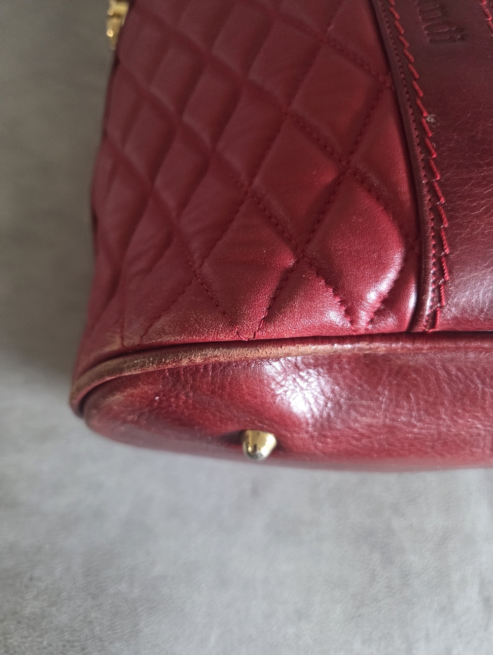 Marino Orlandi Red Quilted Leather Tote Bag - Picture 13 of 16